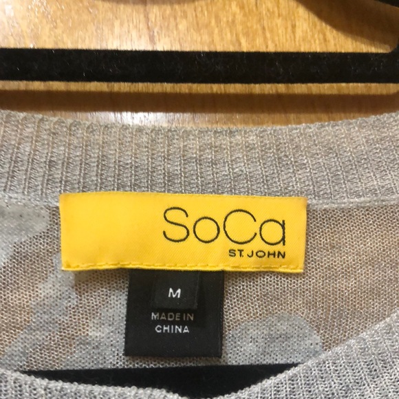 Silver and gray light weight sweater - Picture 2 of 3